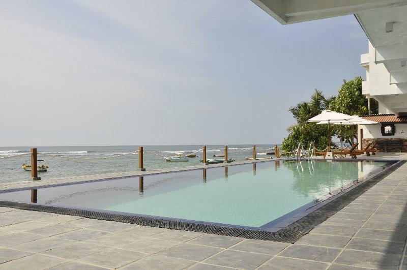 Coral Rock By Bansei Hotel Hikkaduwa Ngoại thất bức ảnh